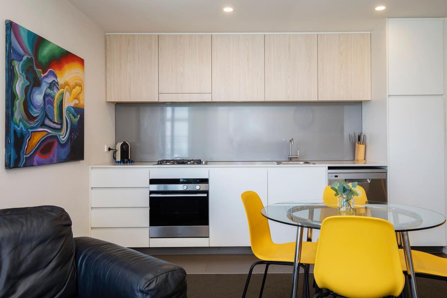 The Sandpiper - A Newy Beachfront Beauty Apartment Newcastle